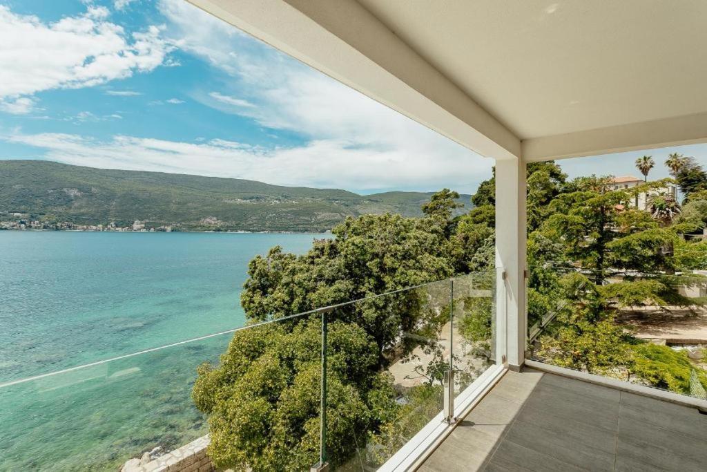 Apartments Joy Herceg Novi Exterior photo